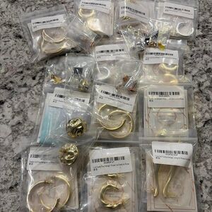 Women's multi Jewelry